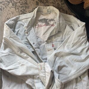 Levi's Light Blue Denim Jacket with Graphic Liner